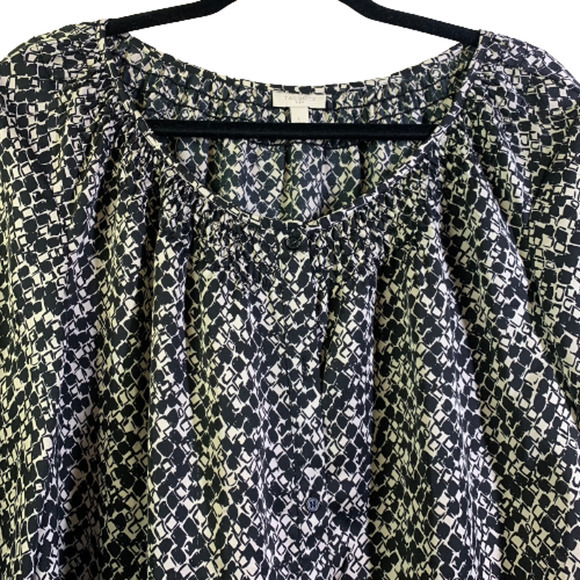 TALBOTS Black & White Diamond Print Peasant Top Blouse‎ - Picture 3 of 11